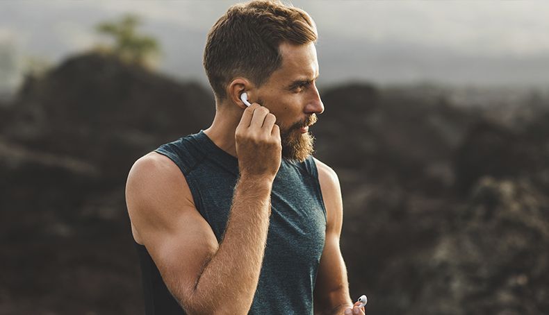 Un buen compañero de entrenamiento: el pódcast CORREDOR.