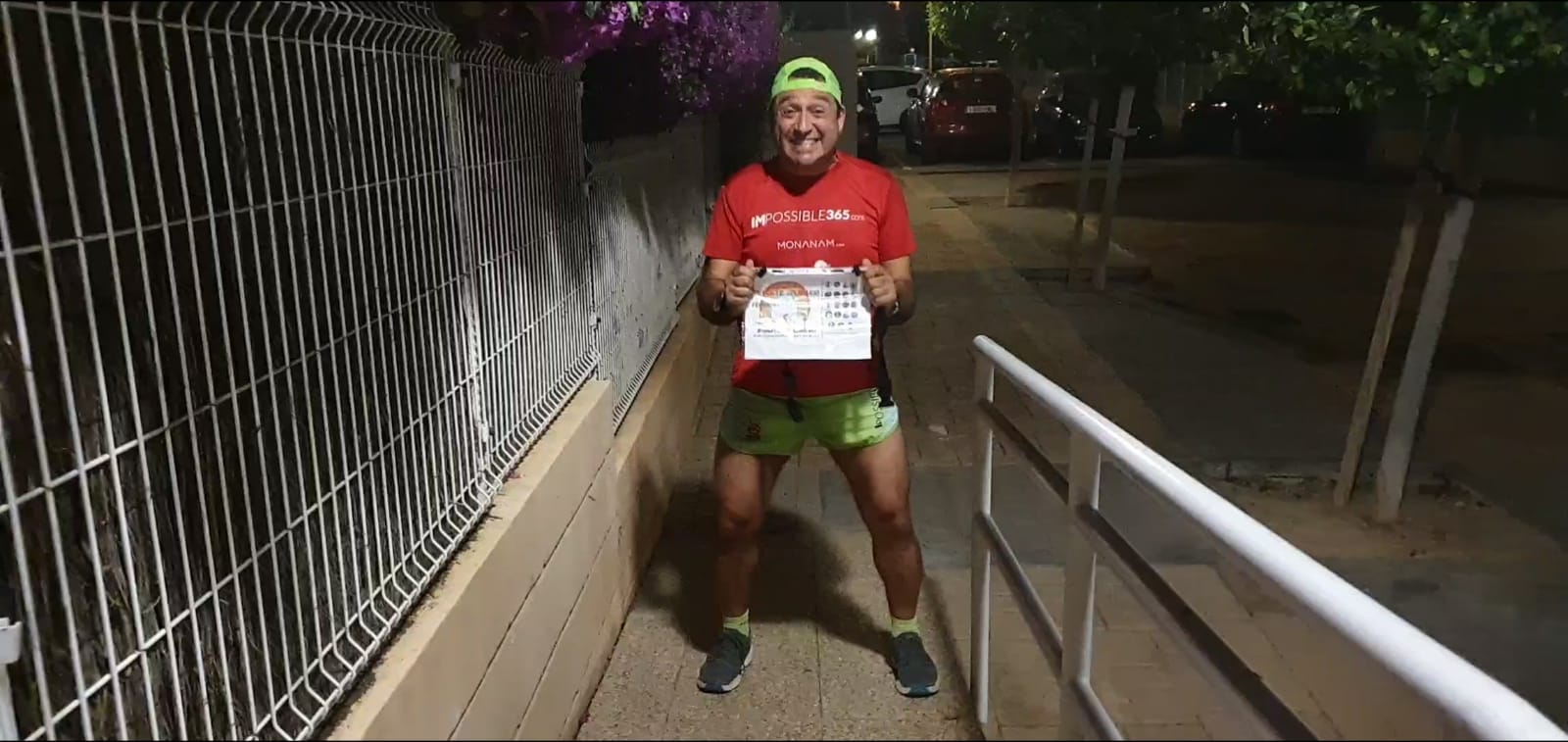 José Manuel, exultante tras completar su 'Ironman' solidario post confinamiento.