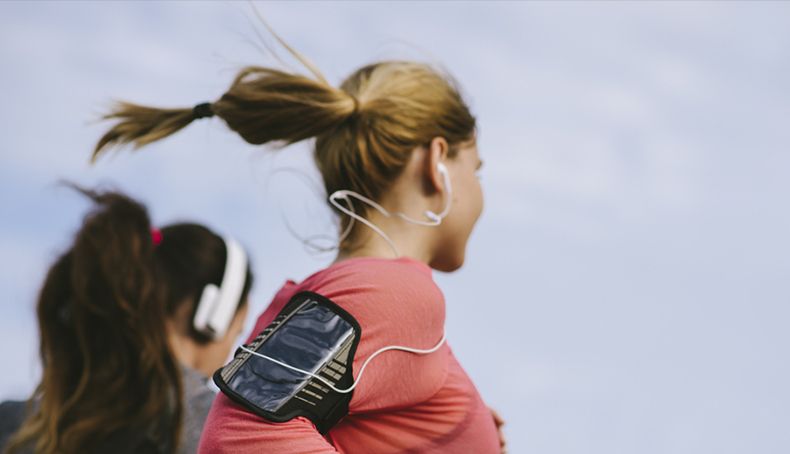 Ameniza tu próxima salida a correr con el pódcast CORREDOR