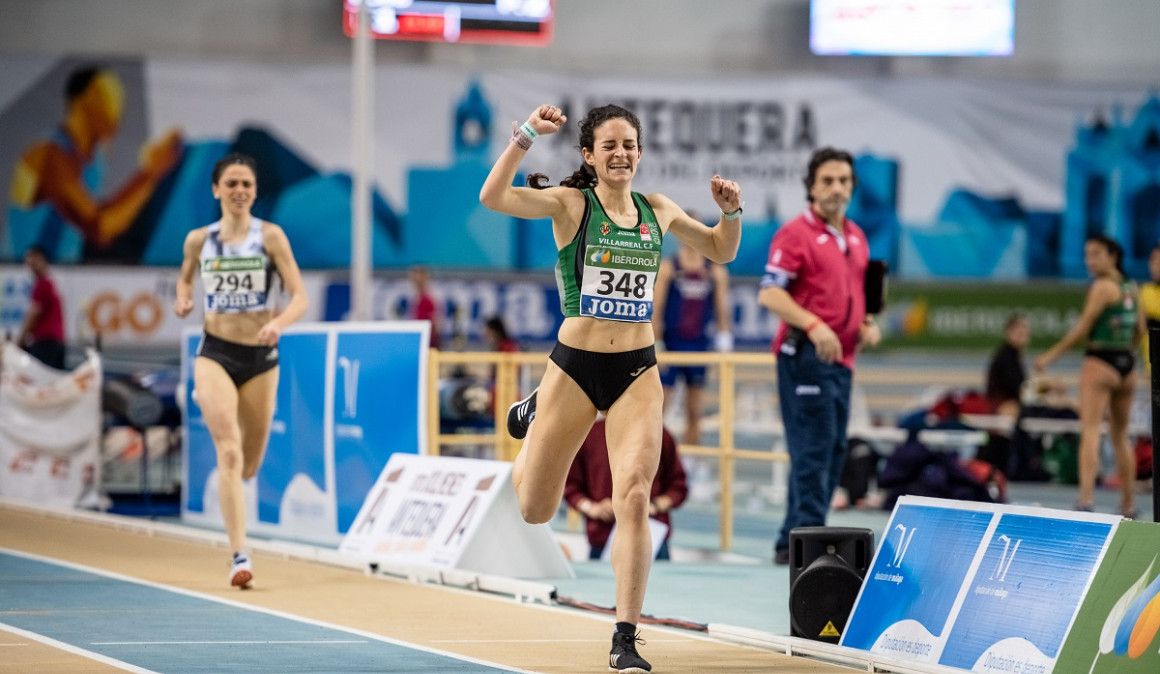 "Todos los médicos me llegaron a recomendar que dejara el atletismo",  nos cuenta la atleta Cristina Espejo