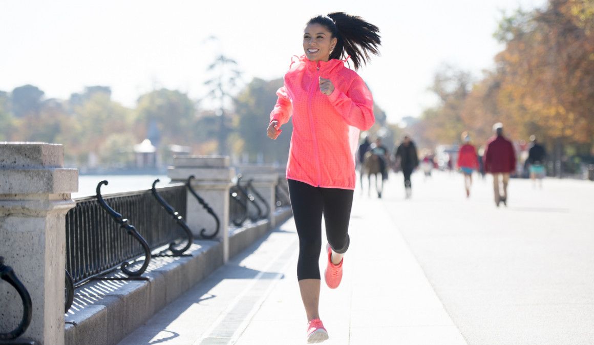 ¿Qué quema más calorías: andar o correr?