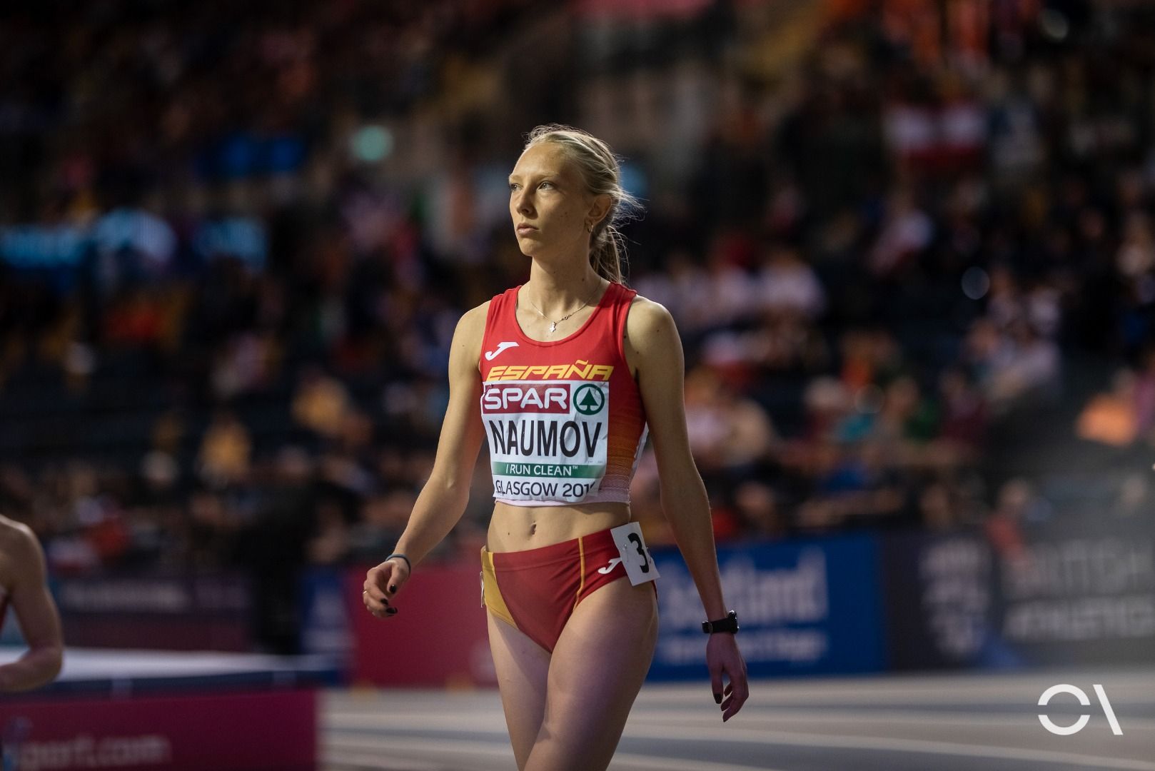 Zoya Naumov, que se estrenaba con la selección absoluta, cumplió y estará en las semifinales de 800 metros | Sportmedia