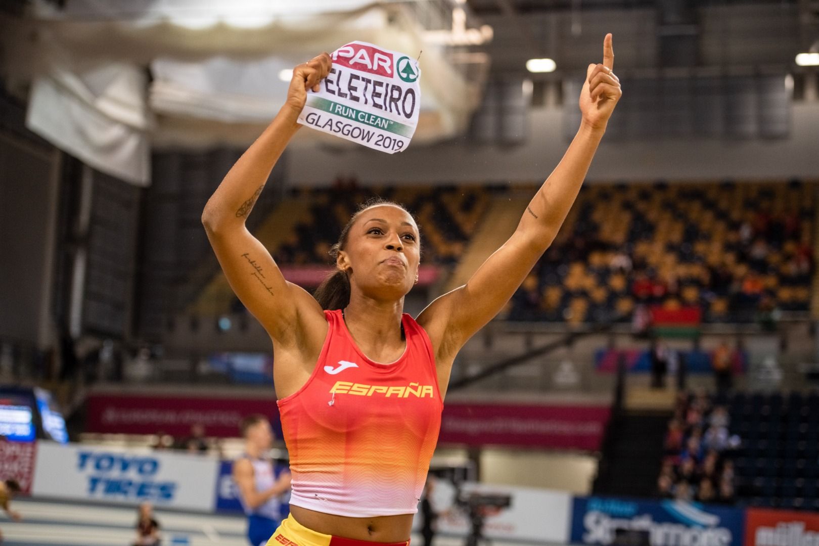 Ana Peleteiro, después de proclamarse campeona de Europa de triple salto en pista cubierta el 3 de marzo de 2019.