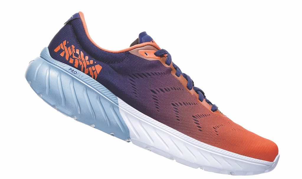 NOVEDAD I Hoka One One Mach 2