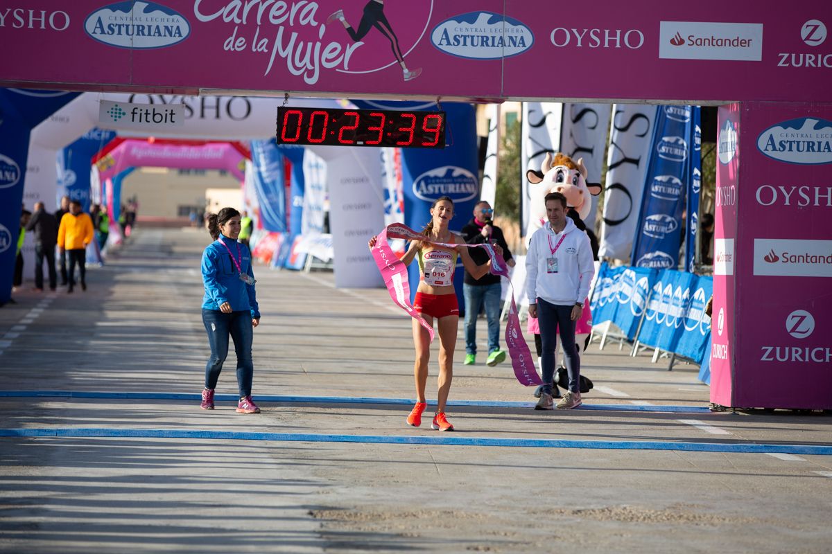Carrera de la Mujer Central Lechera Asturiana de Valencia (LLEGADA GANADORA - 25:41)