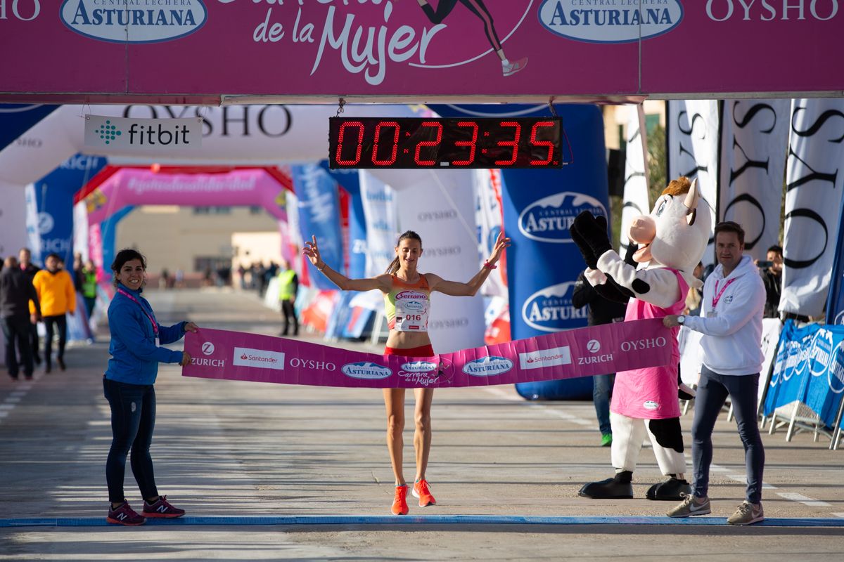 Carrera de la Mujer Central Lechera Asturiana de Valencia (LLEGADA GANADORA - 25:41)