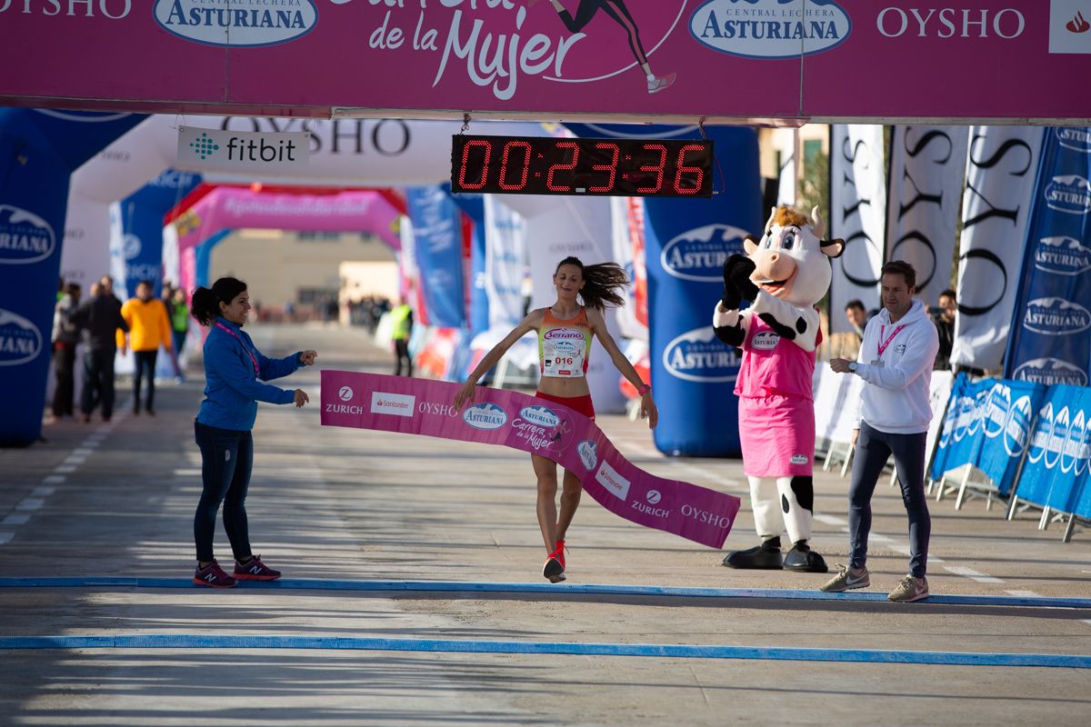 Carrera de la Mujer Central Lechera Asturiana de Valencia (LLEGADA GANADORA - 25:41)