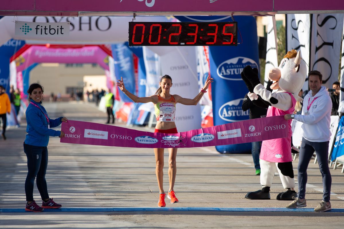 Carrera de la Mujer Central Lechera Asturiana de Valencia (LLEGADA GANADORA - 25:41)