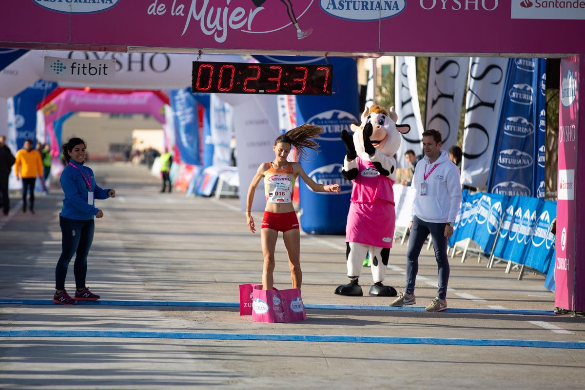 Carrera de la Mujer Central Lechera Asturiana de Valencia (LLEGADA GANADORA - 25:41)