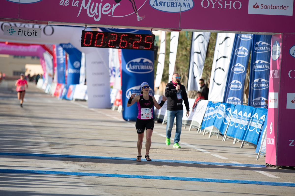 Carrera de la Mujer Central Lechera Asturiana de Valencia (25:41-27:45)