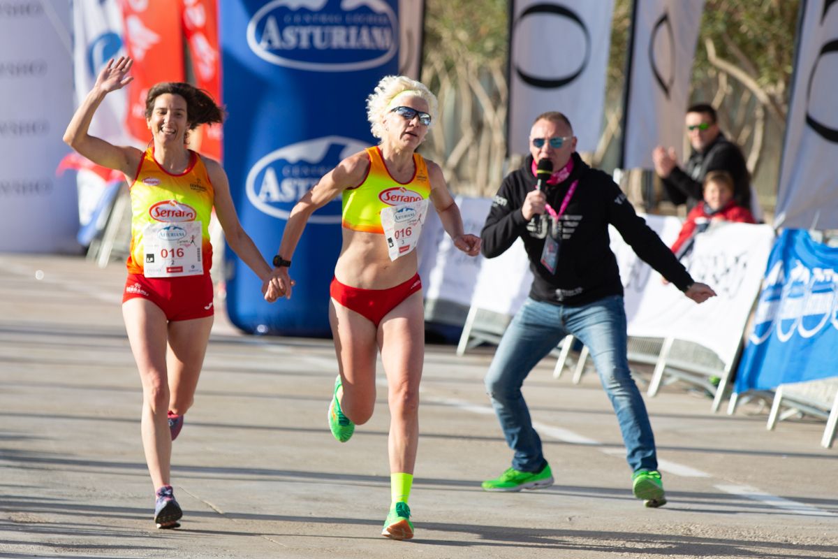 Carrera de la Mujer Central Lechera Asturiana de Valencia (LLEGADA GANADORA - 25:41)
