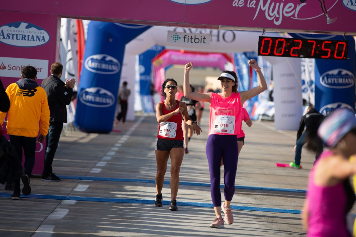 Carrera de la Mujer Central Lechera Asturiana de Valencia (27:45-29:08)