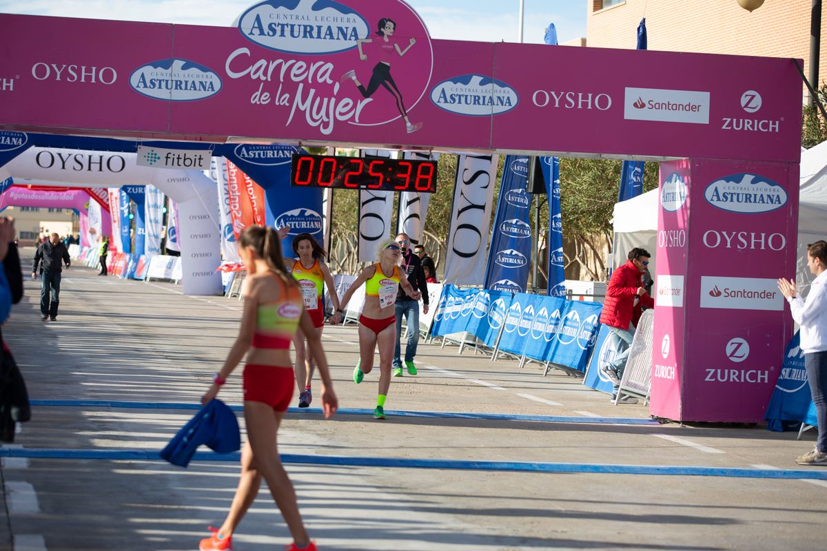 Carrera de la Mujer Central Lechera Asturiana de Valencia (LLEGADA GANADORA - 25:41)