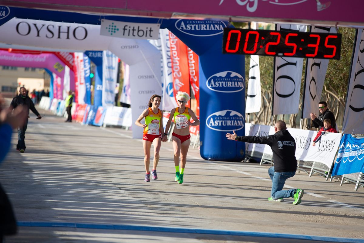 Carrera de la Mujer Central Lechera Asturiana de Valencia (LLEGADA GANADORA - 25:41)