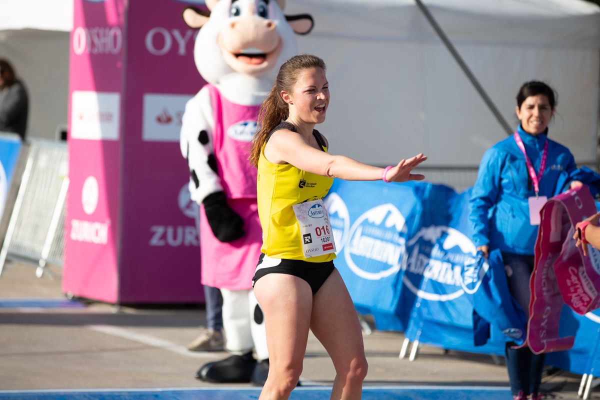 Carrera de la Mujer Central Lechera Asturiana de Valencia (LLEGADA GANADORA - 25:41)