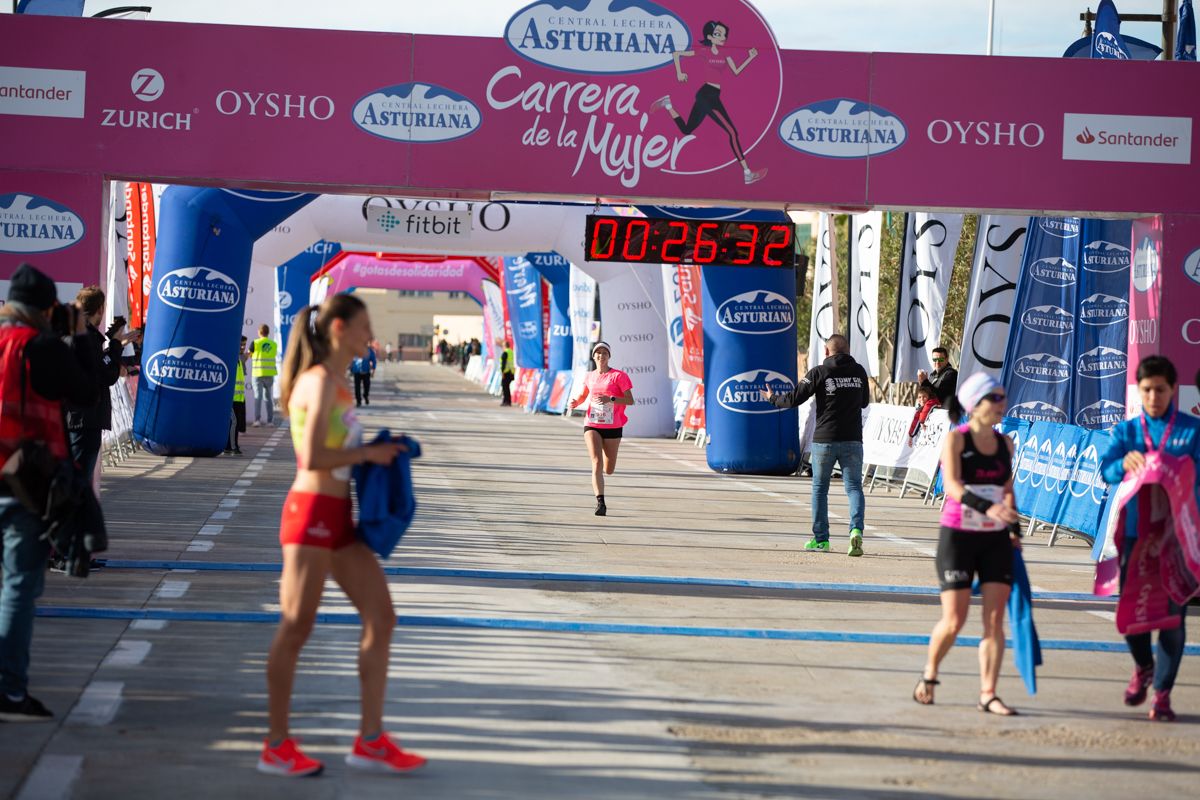 Carrera de la Mujer Central Lechera Asturiana de Valencia (25:41-27:45)