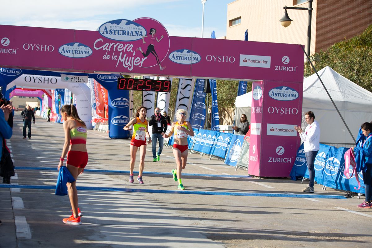 Carrera de la Mujer Central Lechera Asturiana de Valencia (LLEGADA GANADORA - 25:41)