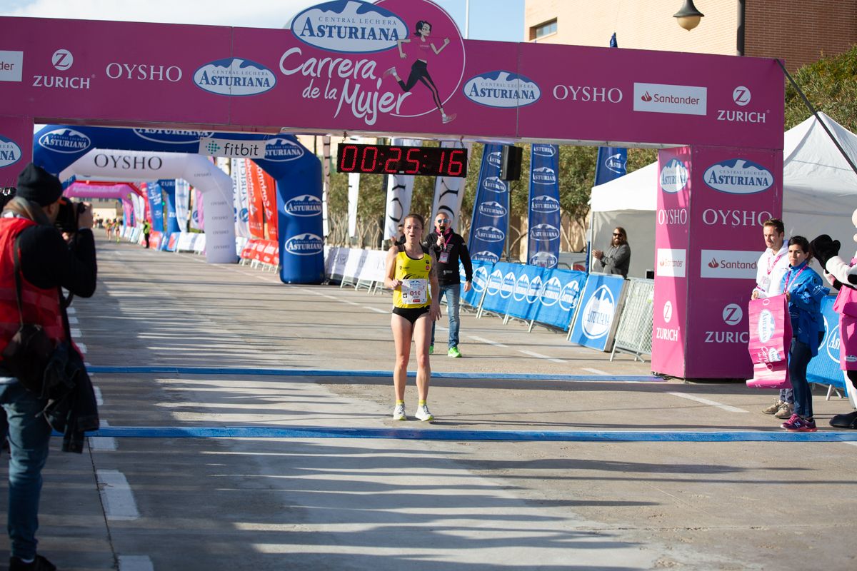 Carrera de la Mujer Central Lechera Asturiana de Valencia (LLEGADA GANADORA - 25:41)