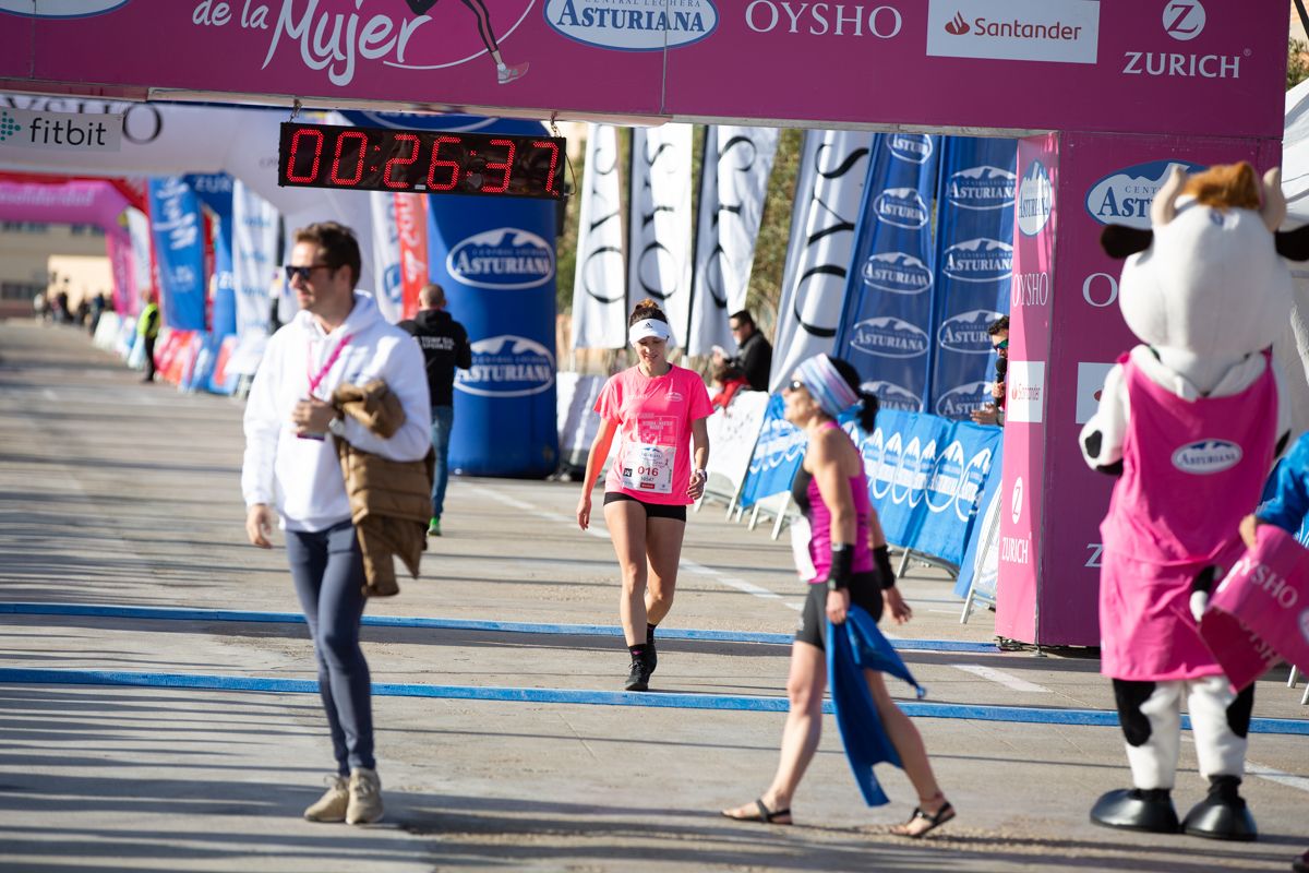 Carrera de la Mujer Central Lechera Asturiana de Valencia (25:41-27:45)
