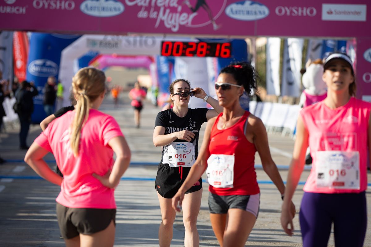 Carrera de la Mujer Central Lechera Asturiana de Valencia (27:45-29:08)