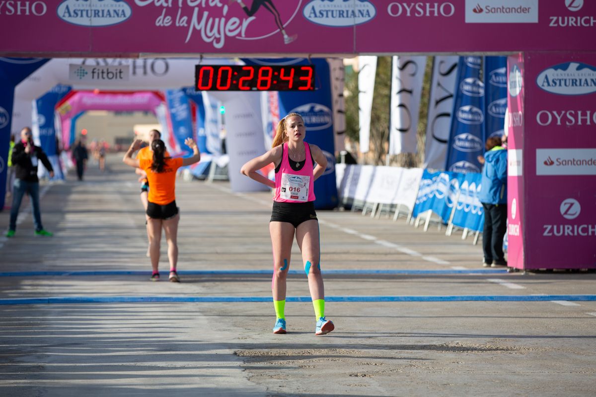 Carrera de la Mujer Central Lechera Asturiana de Valencia (27:45-29:08)