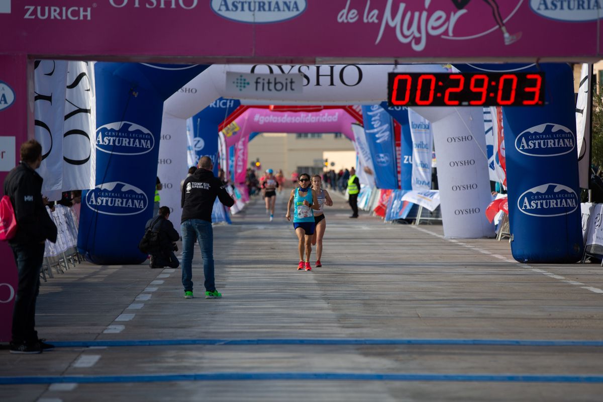 Carrera de la Mujer Central Lechera Asturiana de Valencia (27:45-29:08)