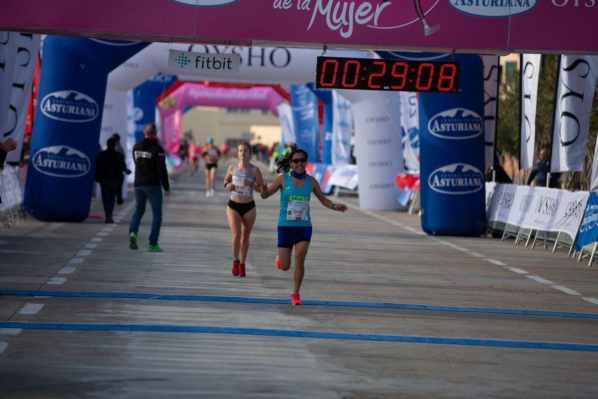 Carrera de la Mujer Central Lechera Asturiana de Valencia (27:45-29:08)