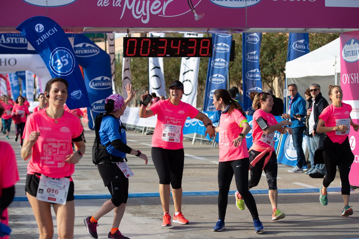 Carrera de la Mujer Central Lechera Asturiana de Valencia (34:32-35:43)