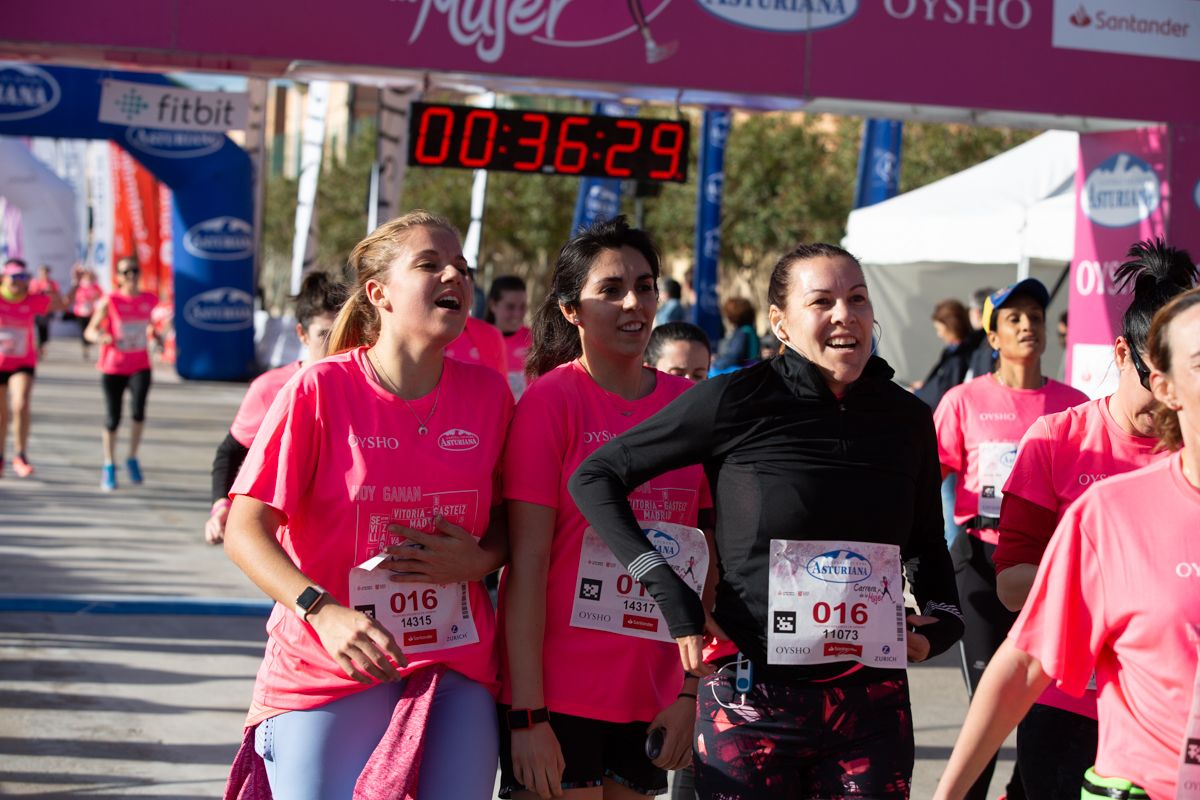 Carrera de la Mujer Central Lechera Asturiana de Valencia (35:43-36:48)