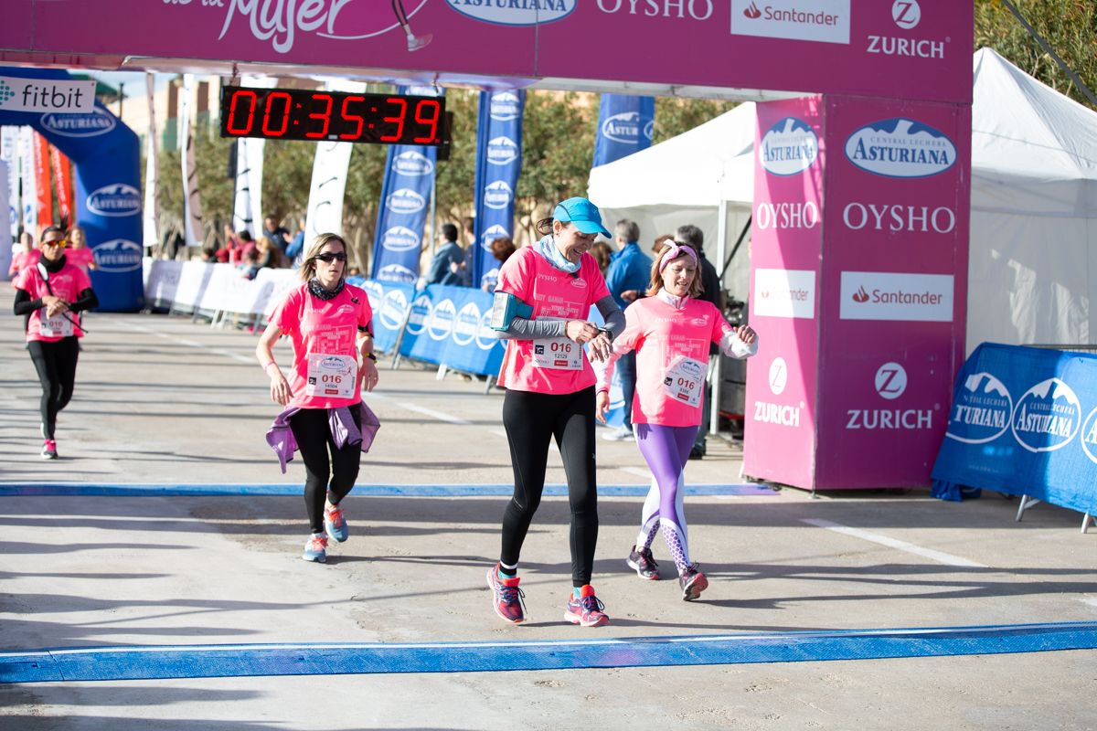 Carrera de la Mujer Central Lechera Asturiana de Valencia (34:32-35:43)