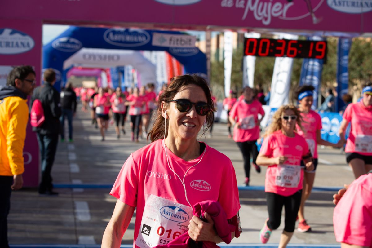 Carrera de la Mujer Central Lechera Asturiana de Valencia (35:43-36:48)