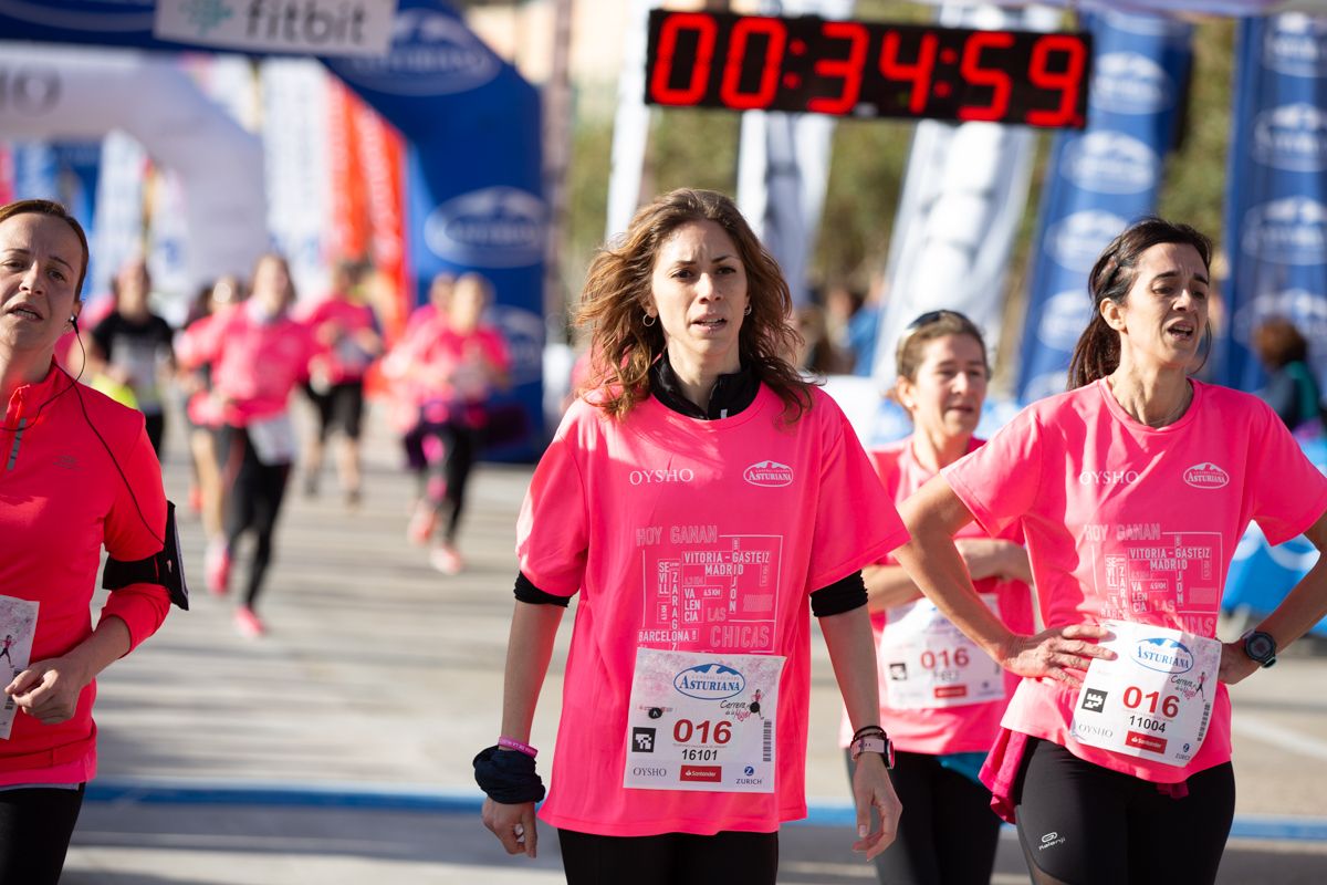 Carrera de la Mujer Central Lechera Asturiana de Valencia (34:32-35:43)