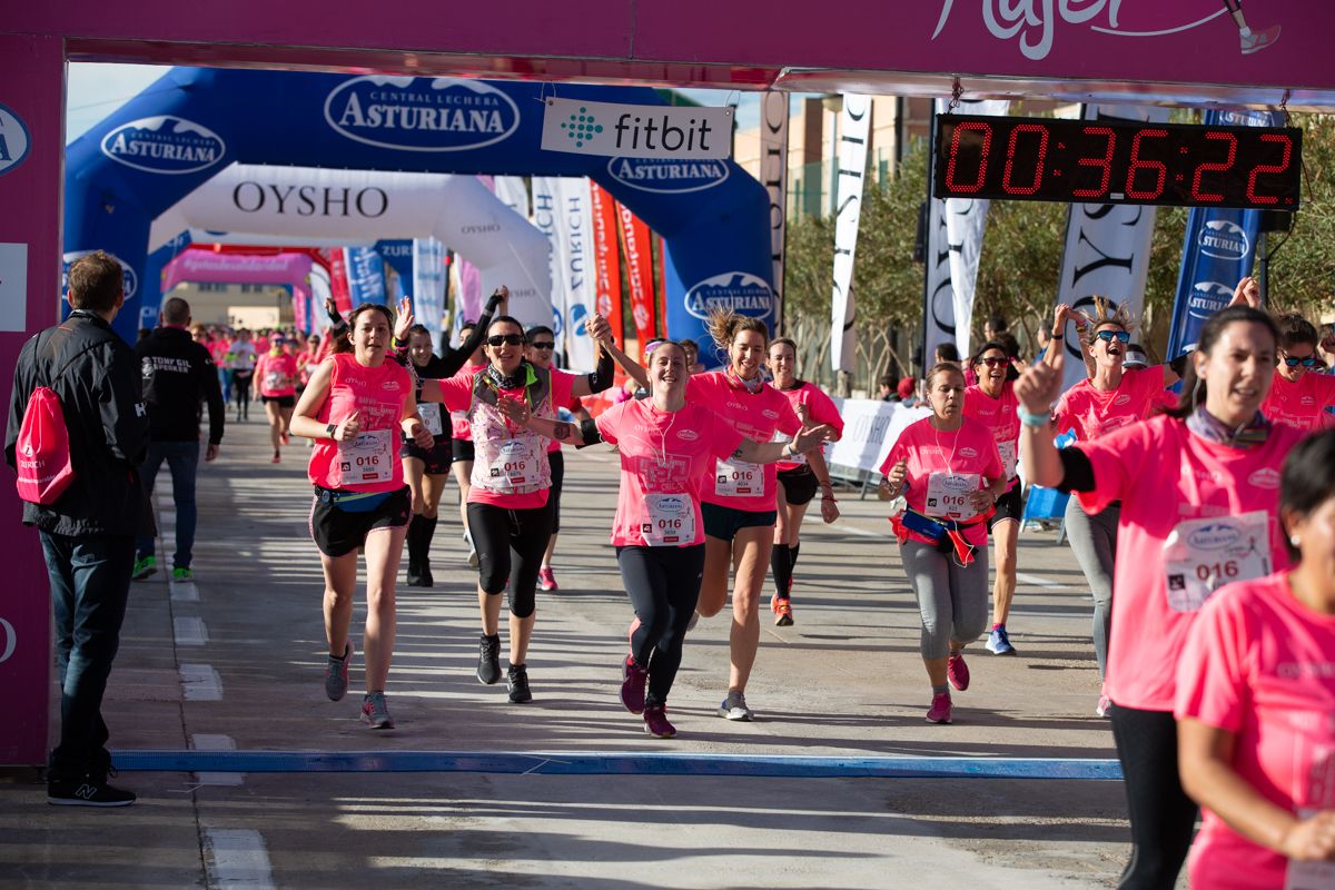 Carrera de la Mujer Central Lechera Asturiana de Valencia (35:43-36:48)