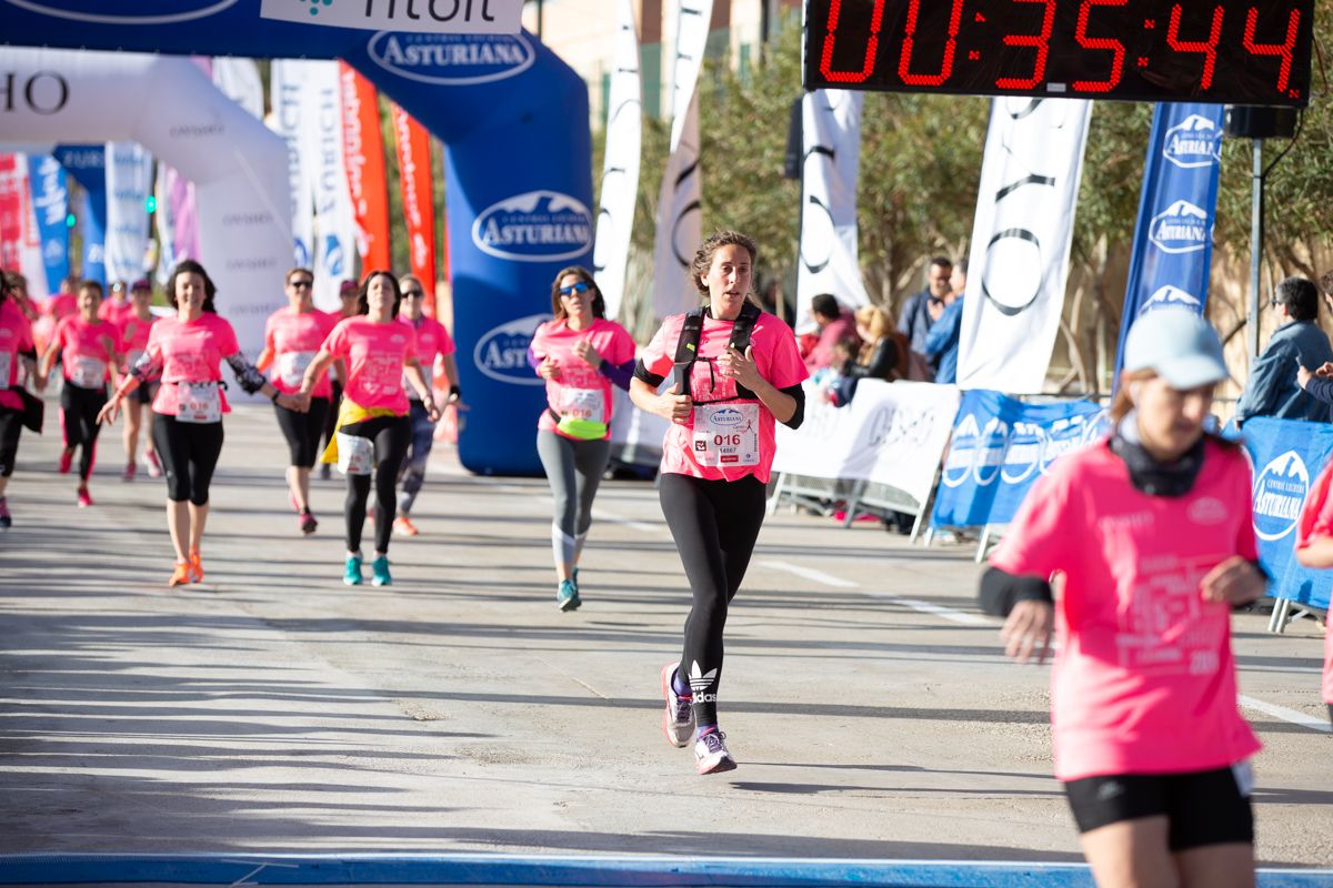 Carrera de la Mujer Central Lechera Asturiana de Valencia (35:43-36:48)