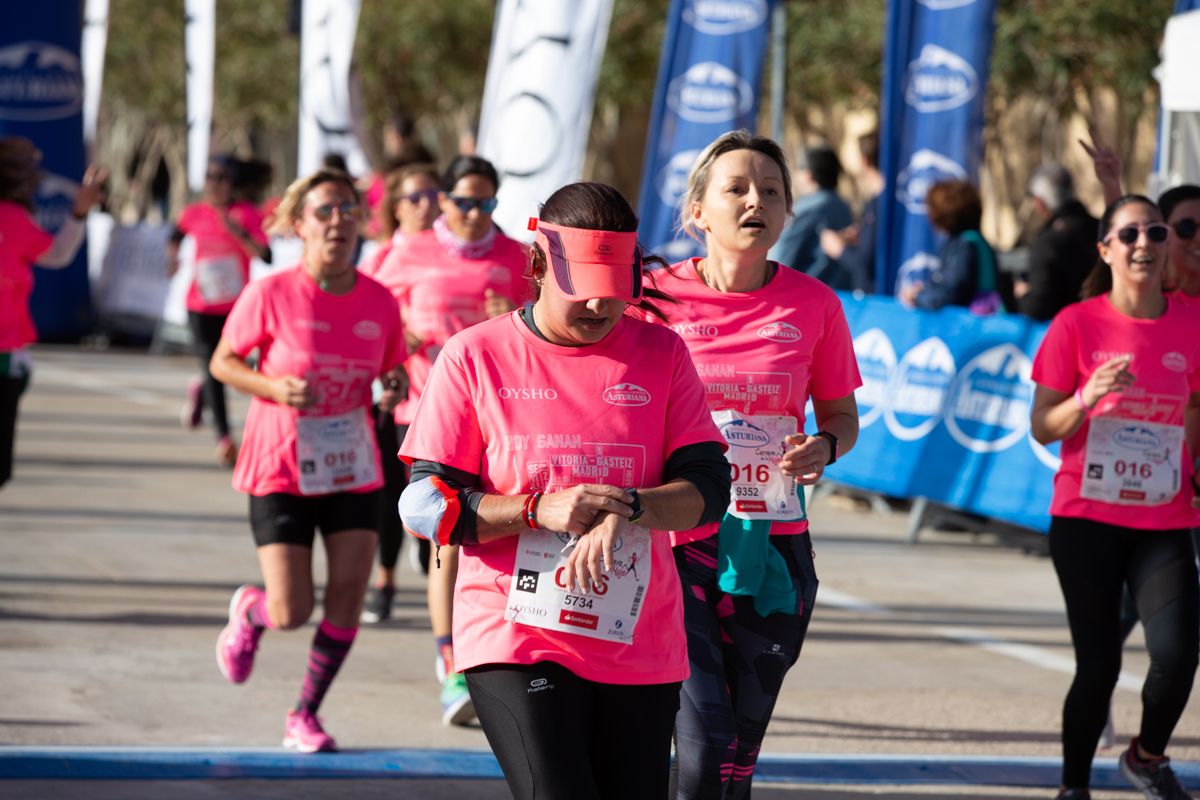 Carrera de la Mujer Central Lechera Asturiana de Valencia (35:43-36:48)