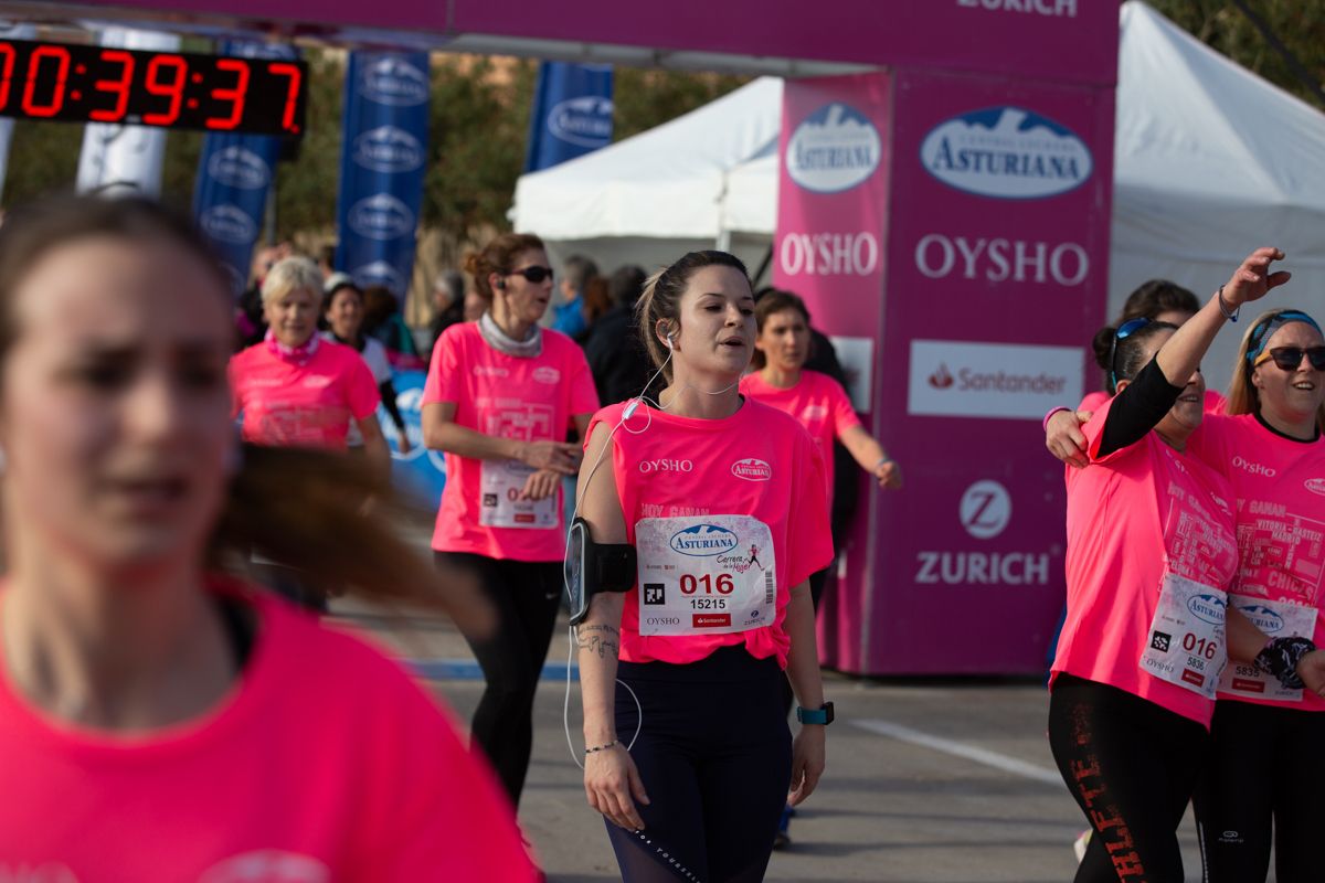 Carrera de la Mujer Central Lechera Asturiana de Valencia (39:02-39:49)