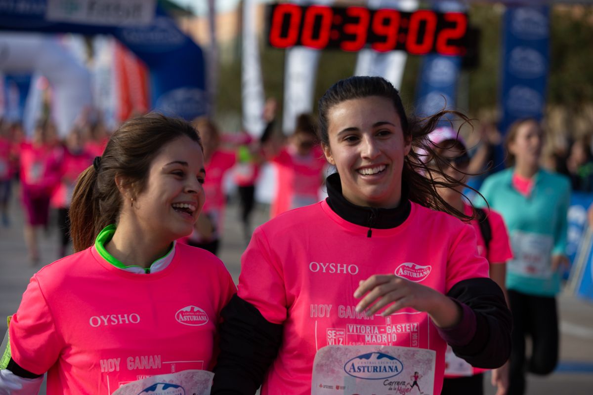 Carrera de la Mujer Central Lechera Asturiana de Valencia (39:02-39:49)