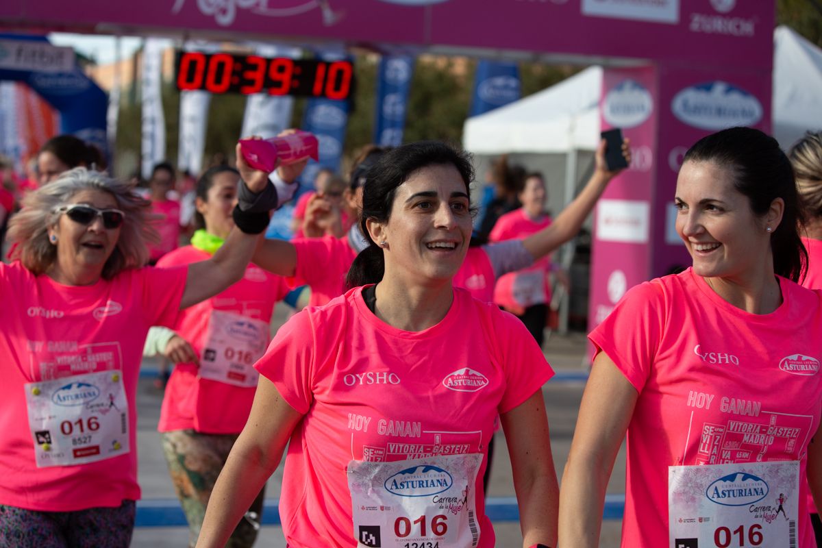 Carrera de la Mujer Central Lechera Asturiana de Valencia (39:02-39:49)