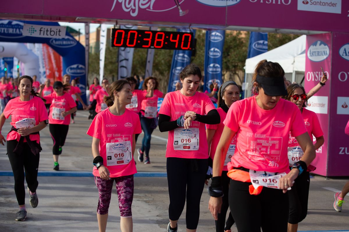 Carrera de la Mujer Central Lechera Asturiana de Valencia (38:03-39:01)