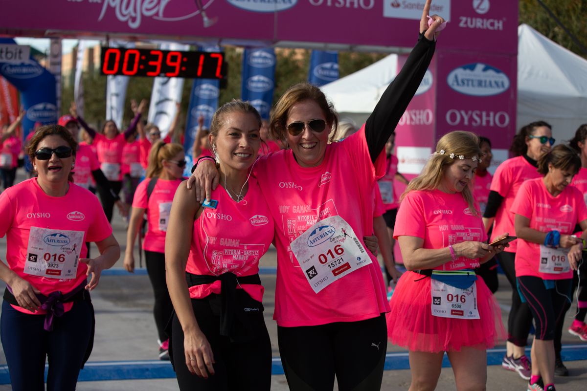 Carrera de la Mujer Central Lechera Asturiana de Valencia (39:02-39:49)