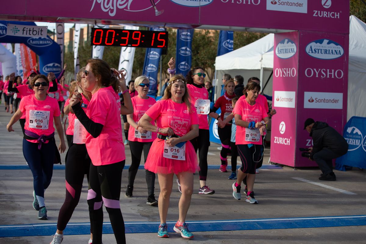 Carrera de la Mujer Central Lechera Asturiana de Valencia (39:02-39:49)