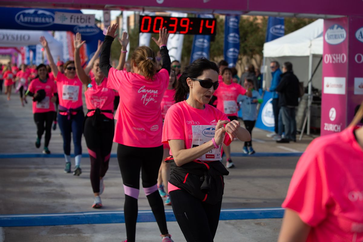 Carrera de la Mujer Central Lechera Asturiana de Valencia (39:02-39:49)