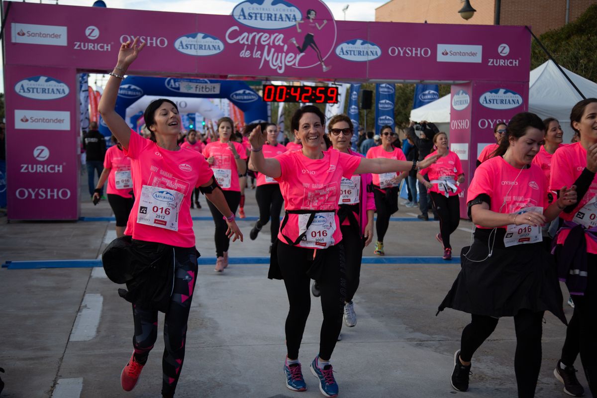 Carrera de la Mujer Central Lechera Asturiana de Valencia (41:54-43:14)