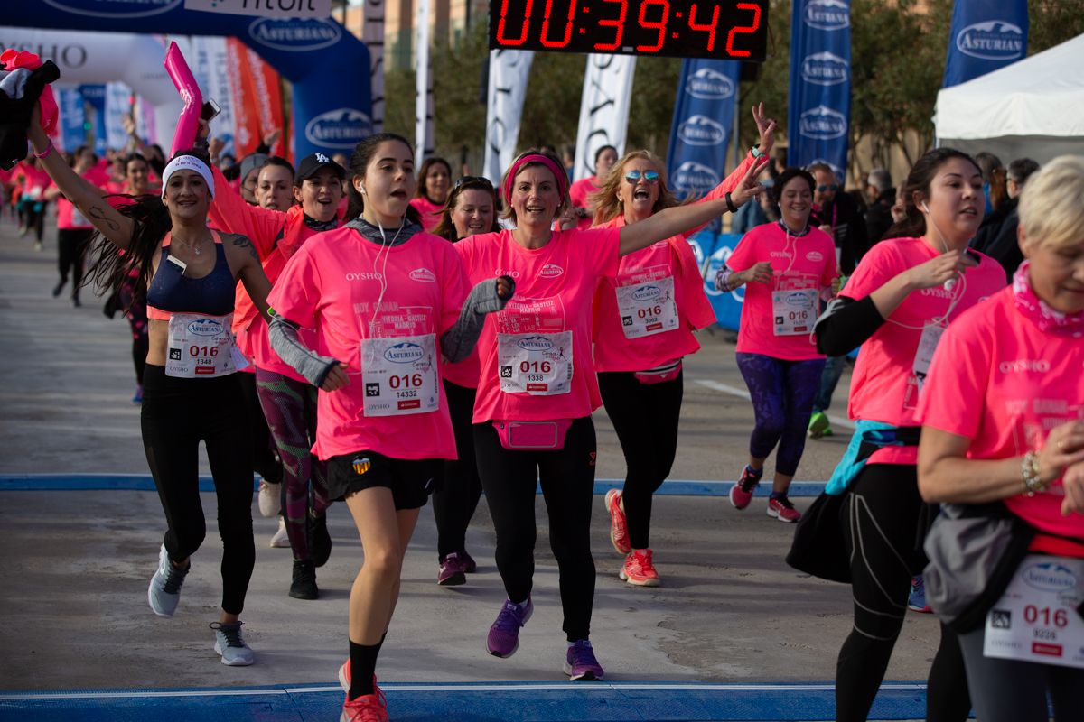 Carrera de la Mujer Central Lechera Asturiana de Valencia (39:02-39:49)