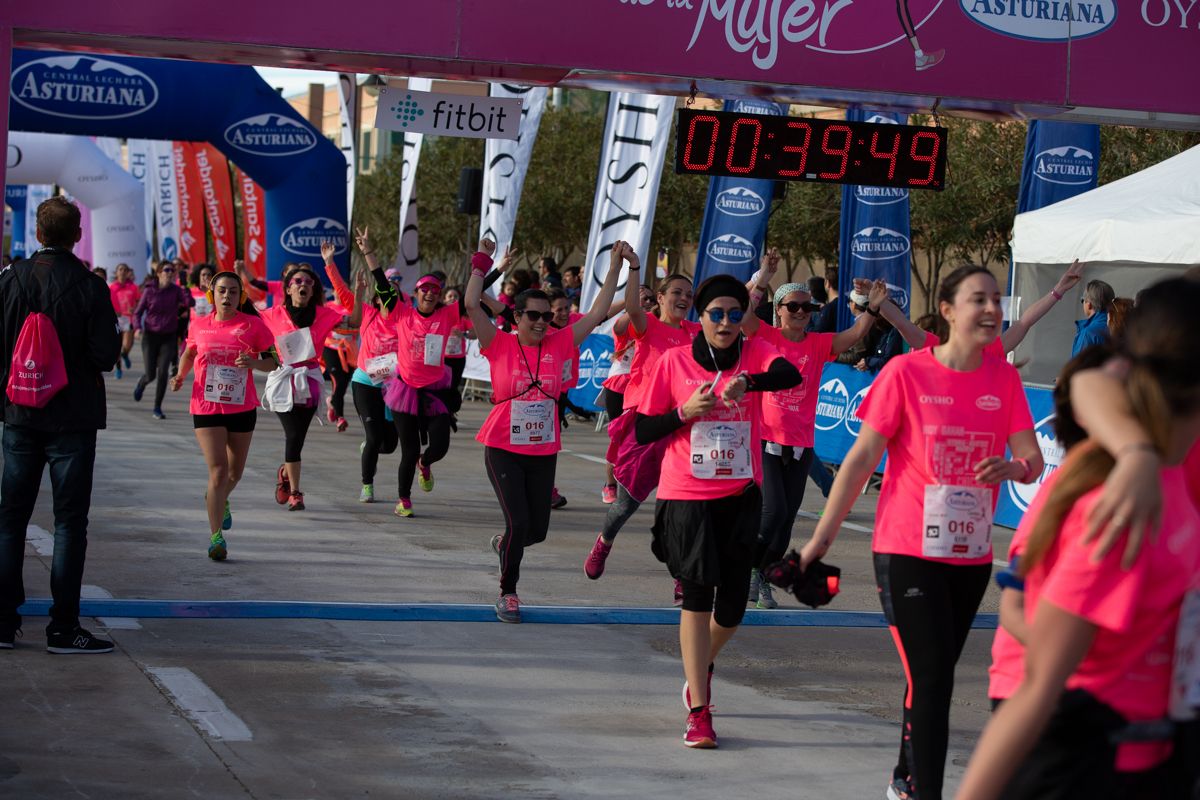 Carrera de la Mujer Central Lechera Asturiana de Valencia (39:02-39:49)