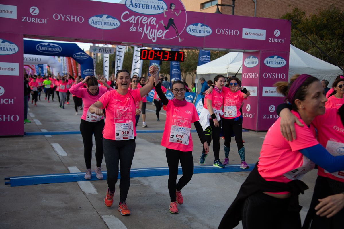 Carrera de la Mujer Central Lechera Asturiana de Valencia (43:15-44:17)