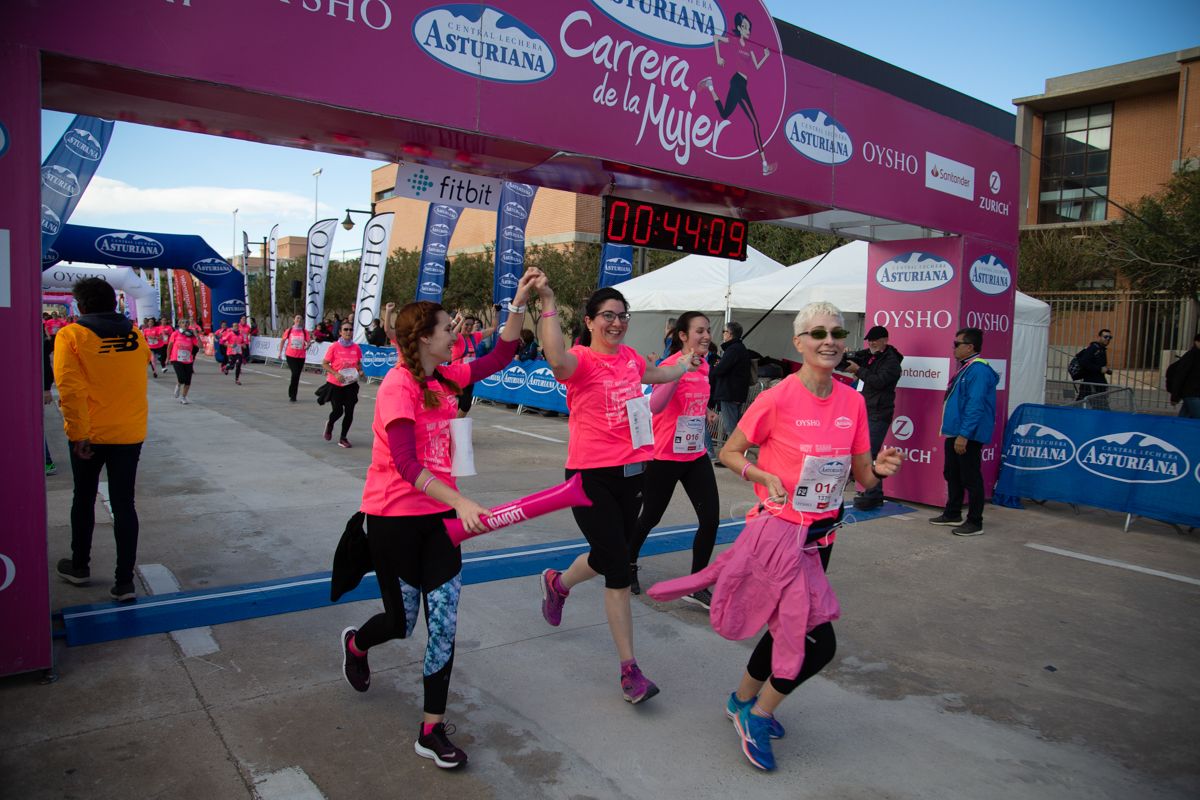 Carrera de la Mujer Central Lechera Asturiana de Valencia (43:15-44:17)
