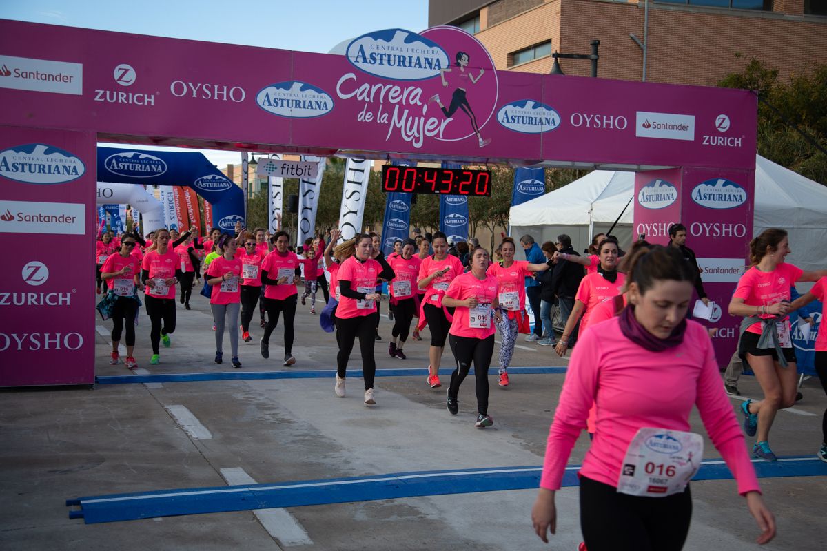 Carrera de la Mujer Central Lechera Asturiana de Valencia (43:15-44:17)