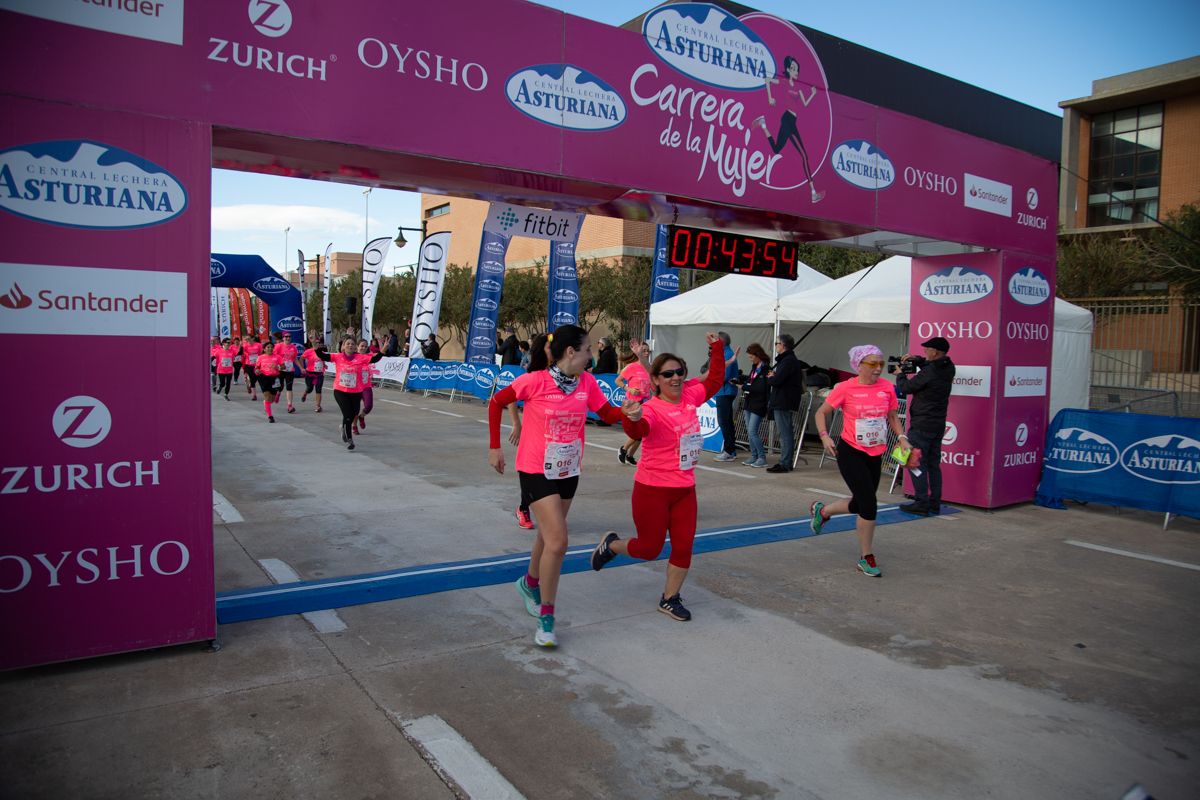 Carrera de la Mujer Central Lechera Asturiana de Valencia (43:15-44:17)