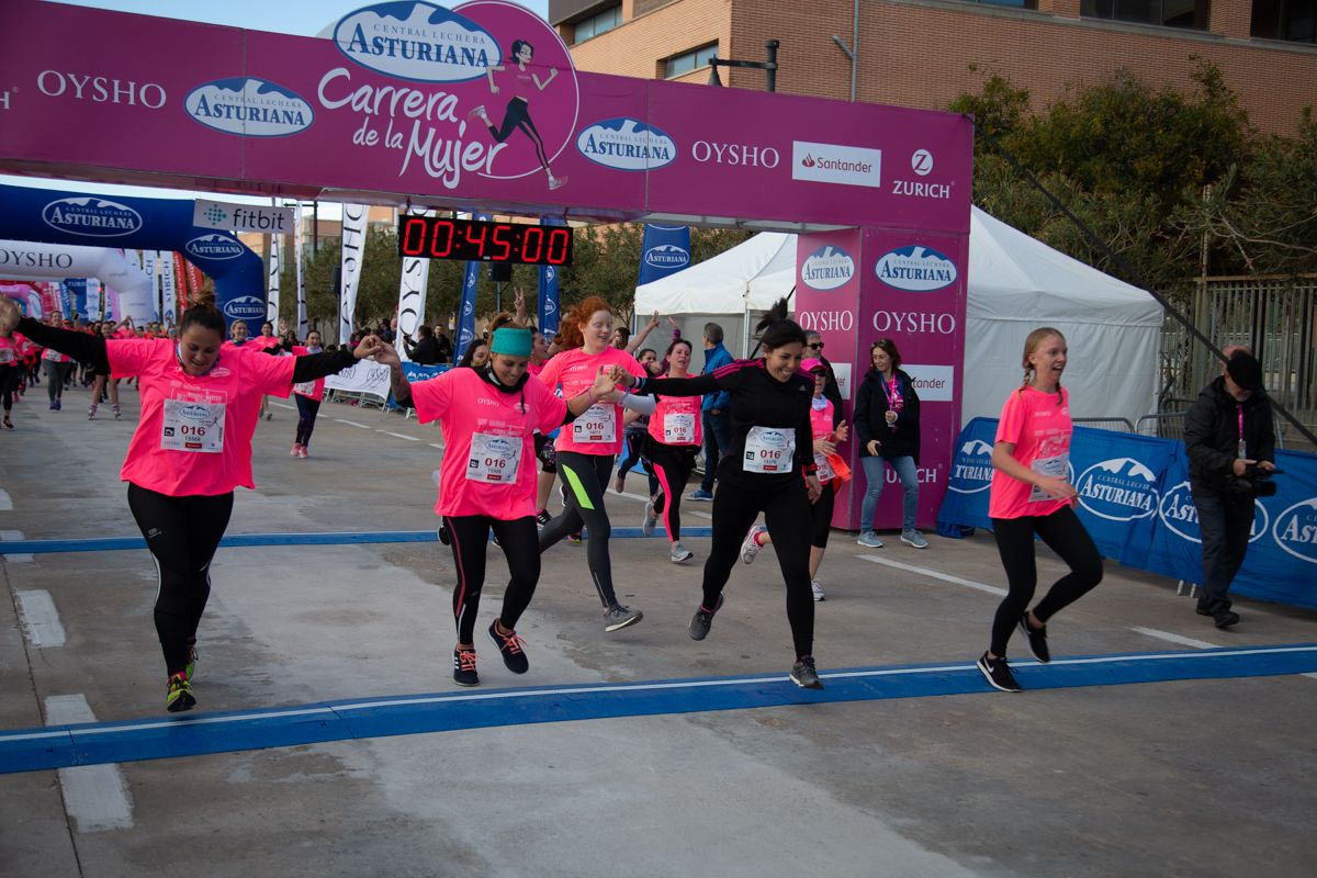 Carrera de la Mujer Central Lechera Asturiana de Valencia (44:18-45:15)